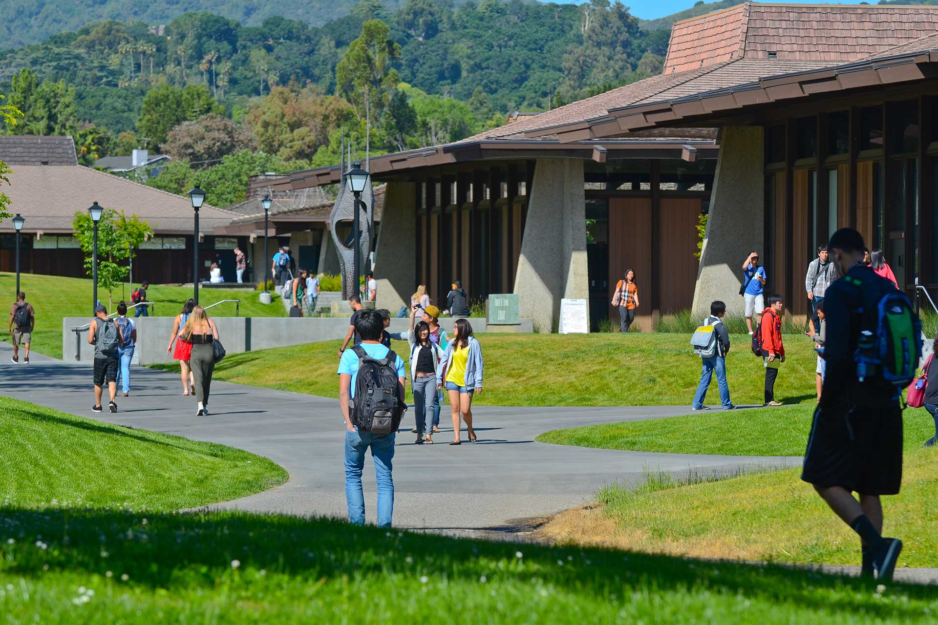 Studera på Foothill College och De Anza College