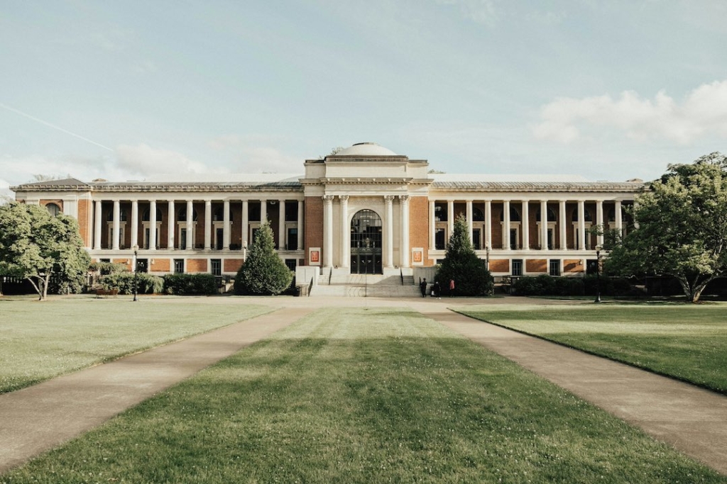 College och universitet i USA